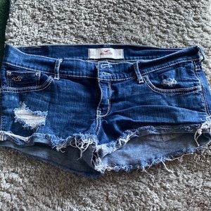 Hollister low rise shorts size 11